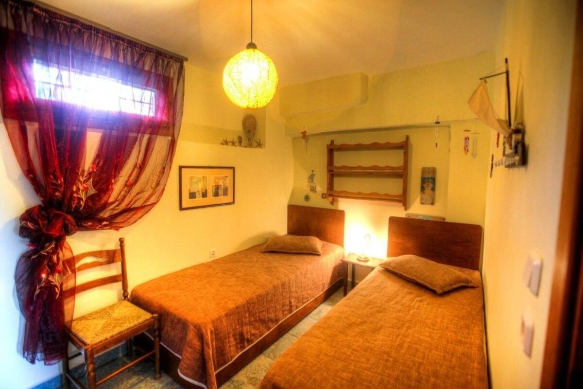 Appartamento familiare, 2 camere da letto | Una scrivania, insonorizzazione, ferro/asse da stiro