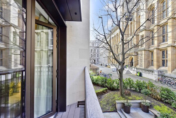 City view - Central Central Central (London)