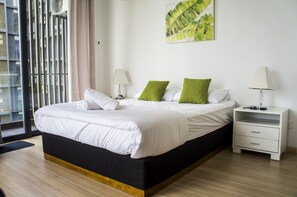 Apartment, 1 Queen Bed, Non Smoking
