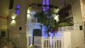 Façade de l’hébergement - soirée/nuit