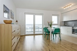 Neptun Apartments 4 Oceany, ul.Obroncow Wybrzeza | Oleskelualue | Taulutelevisio