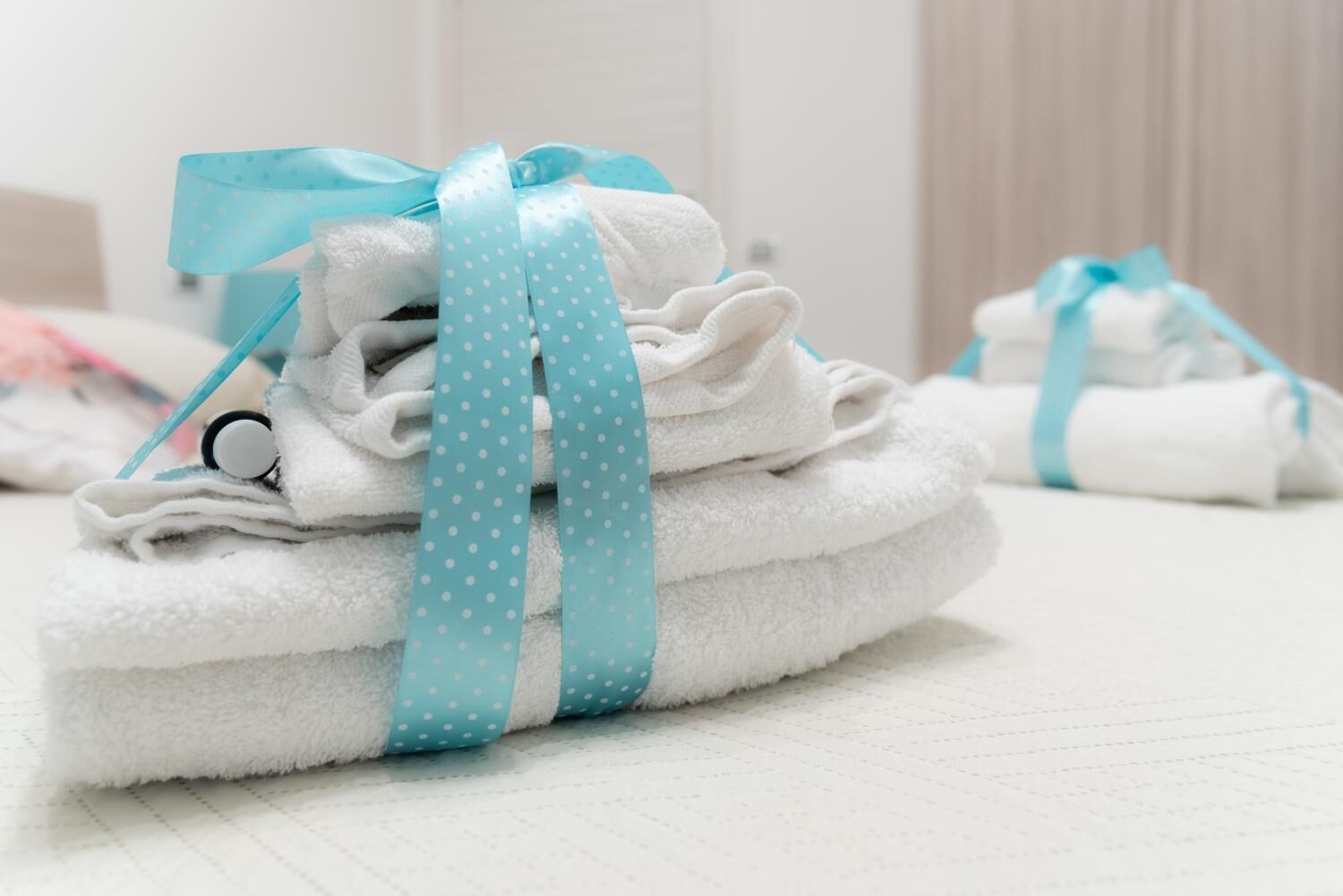 Free cribs/infant beds, free WiFi, bed sheets