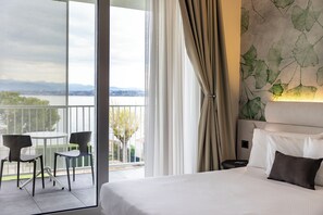 高級雙人或雙床房, 湖景 | 迷你吧、房內夾萬、書桌、嬰兒床 (收費)