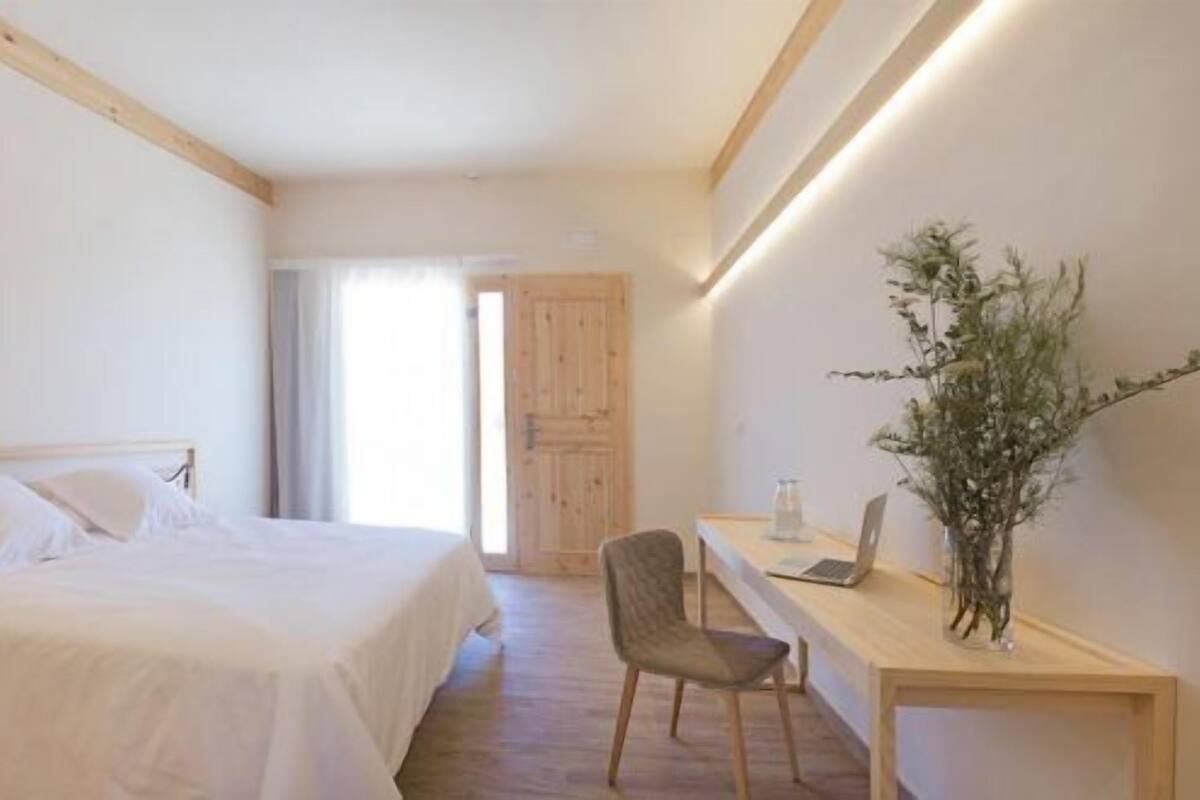 Double Room, Terrace, Mountain View | In-room safe, desk, blackout drapes, soundproofing