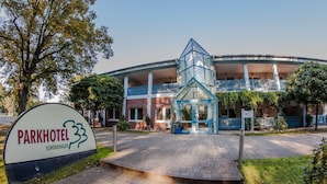 Property entrance - Parkhotel Schönewalde (Schoenewalde)