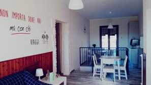 Free daily local cuisine breakfast 