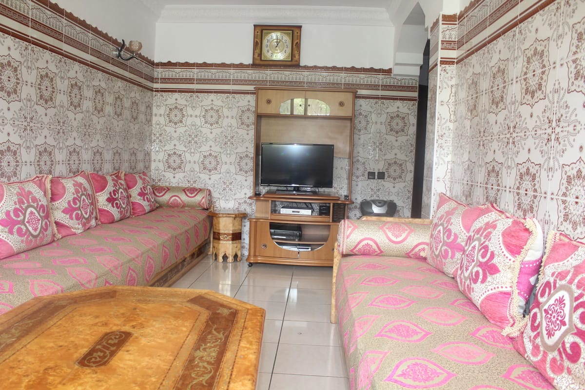 Comfort Apartment (2) | Living area | Smart TV