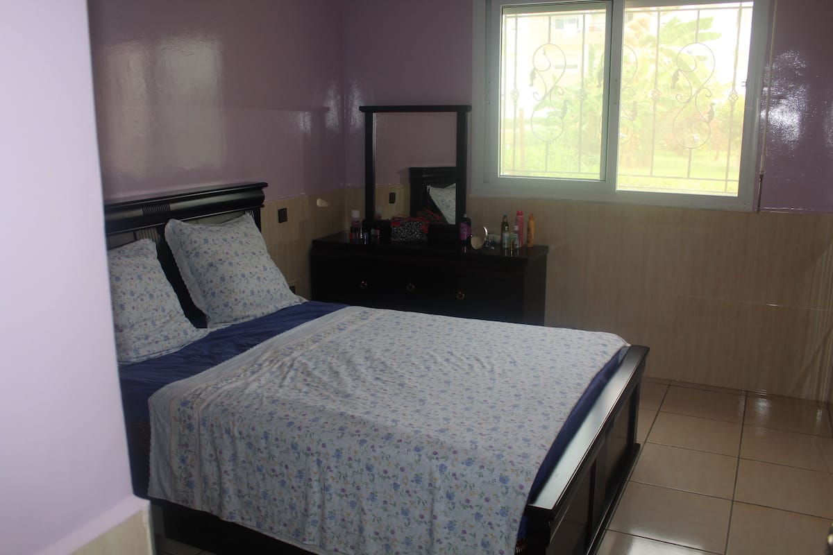 Deluxe Apartment (1) | Soundproofing, iron/ironing board, free WiFi, bed sheets