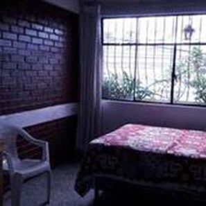 Iron/ironing board, free WiFi, wheelchair access