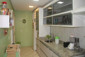 Appartamento, 2 letti matrimoniali | Cucina privata | Frigorifero, microonde, forno, pentole/stoviglie/utensili