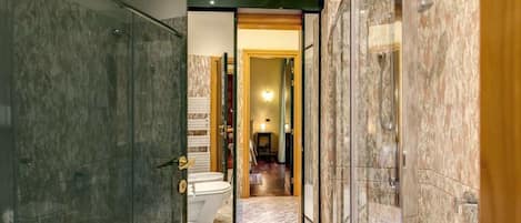 Appartement, 2 chambres | Salle de bain