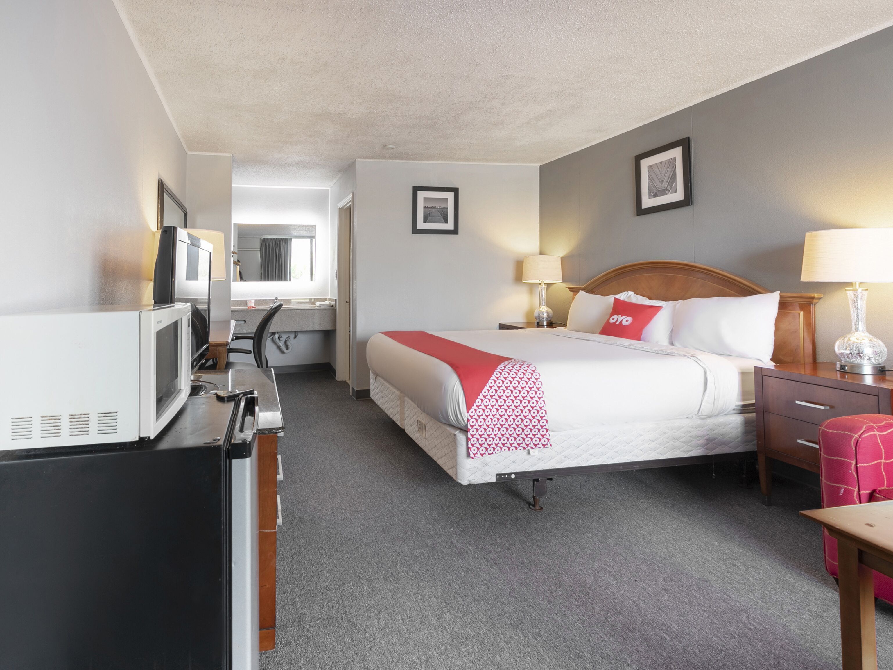 Iron/ironing board, free WiFi