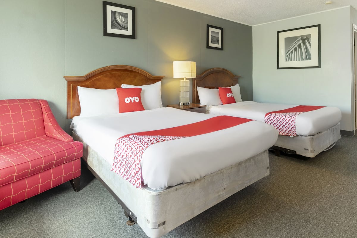 Room, 2 Double Beds | 1 bedroom, iron/ironing board, free WiFi
