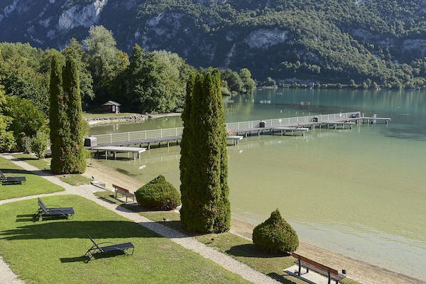 在附近的私人海滩