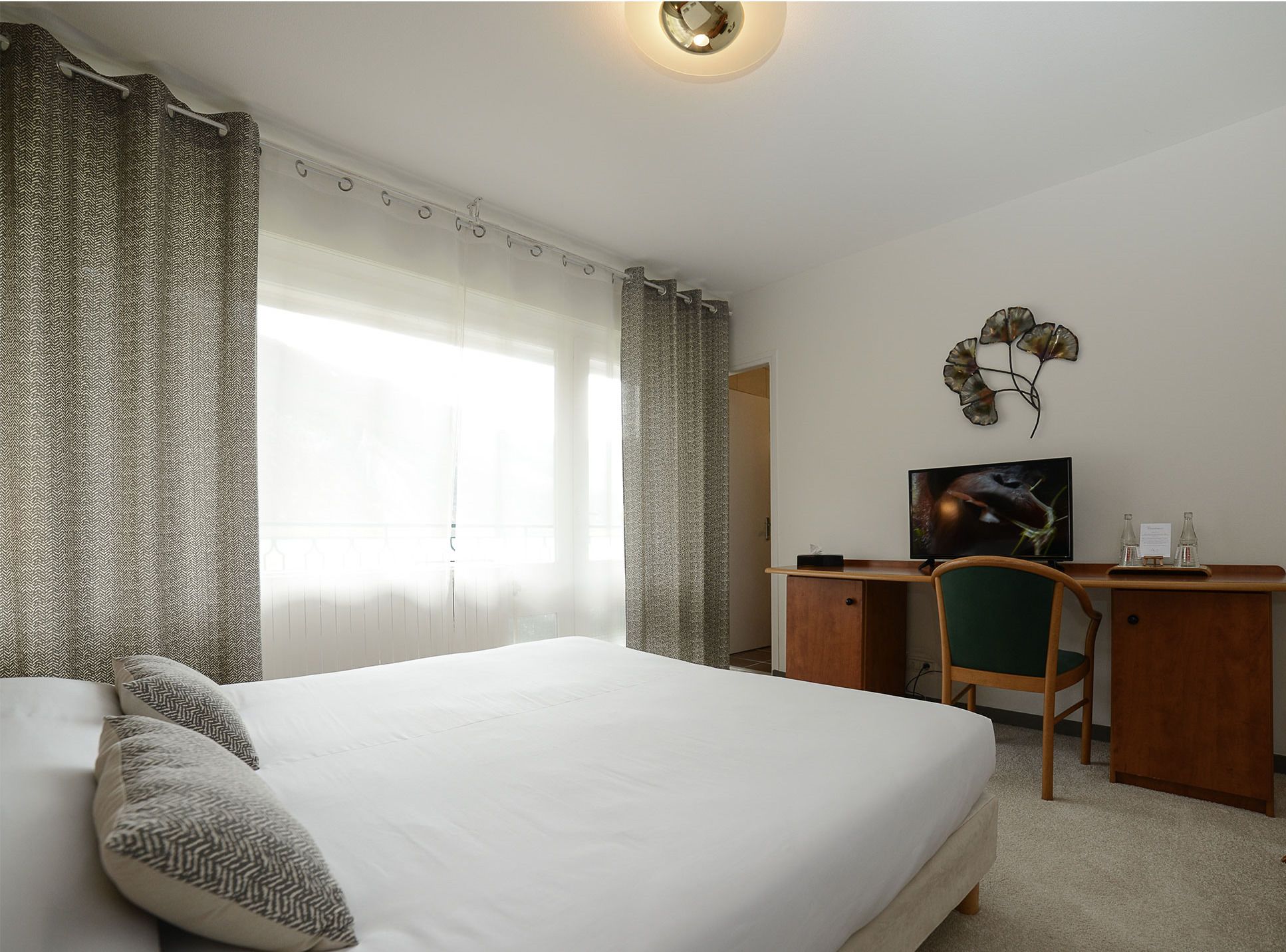 comfort room | 1 bedroom, in-room safe, iron/ironing board, free wifi