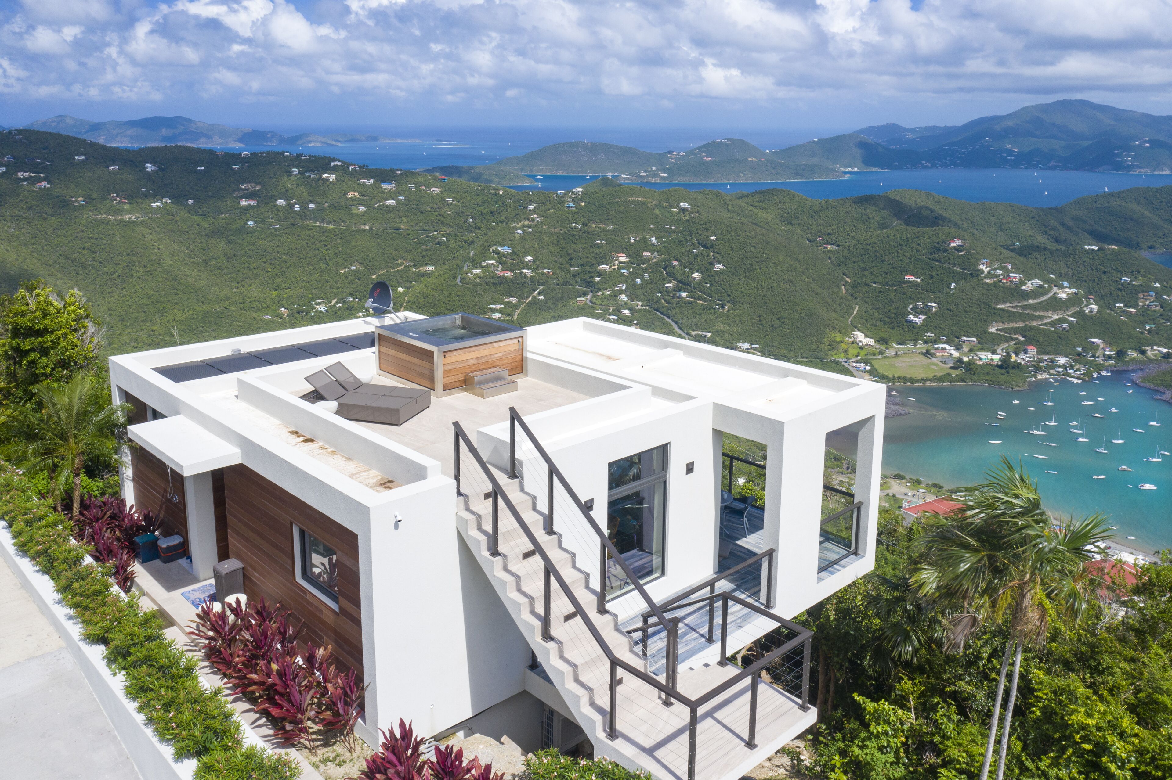 Villa Panoramic - 1 kingsize-säng - havsutsikt (Papaya) | Privat bubbelpool