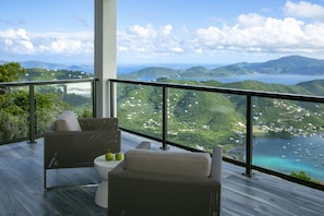 Villa – panorama, 1 kingsize-seng, havutsikt (Papaya) | Balkong