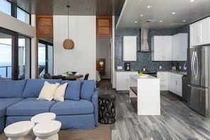 Panoramic Villa, 2 Bedrooms, Ocean View (Bougainvillea) | Living area