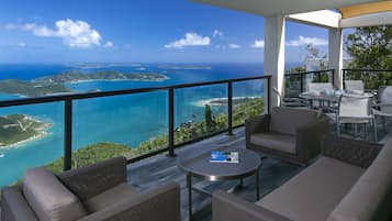 Villa Panoramic - 2 sovrum - kök - havsutsikt (Orchid) | Balkong