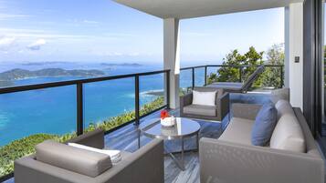 Panoramic Villa, 2 Bedrooms, Kitchen, Ocean View (Royal Palm) | Balcony