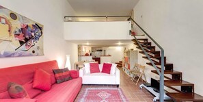 Duplex | Living area | Smart TV - Trastevere Loft Scala (Rome)