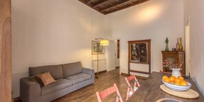 Appartamento, 2 camere da letto | Area soggiorno | Smart TV