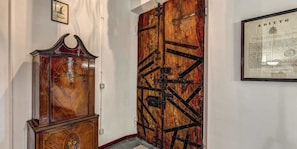 Apartment, 3 Bedrooms | Room amenity