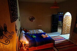 Blackout drapes, soundproofing, bed sheets, wheelchair access - Auberge La Rose De Sable (Taouz)