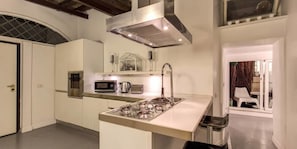 Apartment, 2 Bedrooms, Non Smoking | Private kitchen