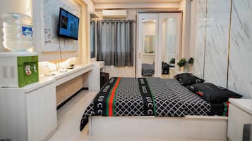 Deluxe-Studio, 1 King-Bett | Kostenloses WLAN, Bettwäsche