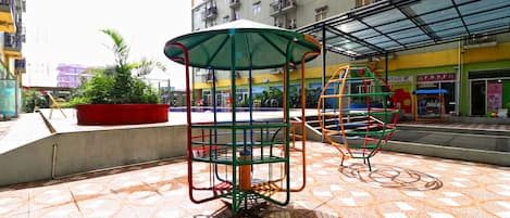 Children's play area - outdoor