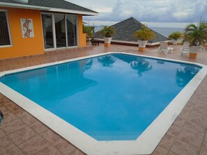 Pool - Fantastic, spacious villa with a large pool and sea views in a very safe area. (Westmoreland)