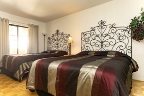 2 Schlafzimmer, Bügeleisen/Bügelbrett, kostenloses WLAN, Bettwäsche