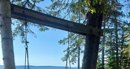 Direct WATERFRONT, Acadia National Park, Mount Desert Island!