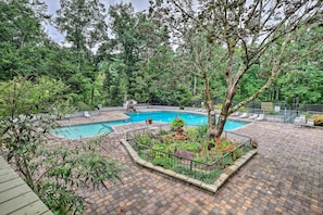 Pool - Chalet Village Upper Alpine Condo w/ Pool Access! (Gatlinburg)