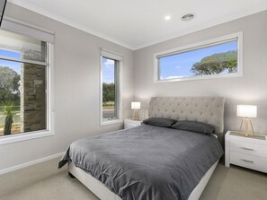 5 bedrooms, desk, iron/ironing board, travel cot - Bunya By The Sea - Absolute Beach Front  - Luxury Accommodation - Ocean Views (Cape Woolamai)