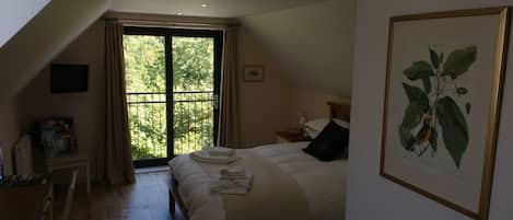 1 sovrum, strykjärn/strykbräda, internet och sängkläder