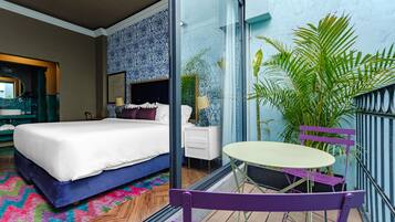 Deluxe Room | Terrace/patio