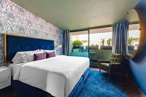 Chambre Supérieure | Draps en coton égyptien, literie de qualité supérieure, minibar