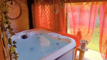 Idromassaggio all'aperto