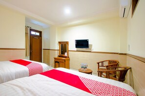 Suite familiar | Escritorio, wifi gratis, ropa de cama
