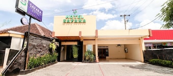Hotel Safara