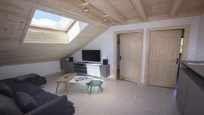 TV, DVD player, stereo