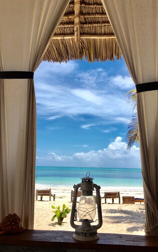 White Dream Lodge & Restaurant