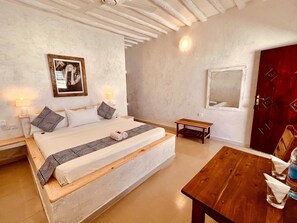 디럭스 더블룸, 킹사이즈침대 1개, 바다 전망 | 이집트산 면 시트, 고급 침구, 필로우탑 침대, 각각 다르게 가구 비치