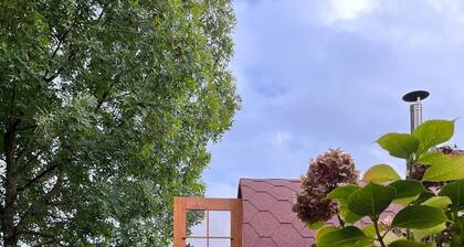 Peace and charm - Stylishly renovated country house with large garden and sauna