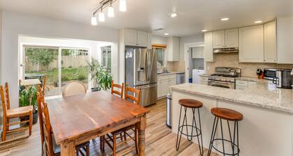 Family Style Home - Pets & central!!