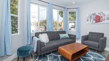 Smart TV, video games, video library