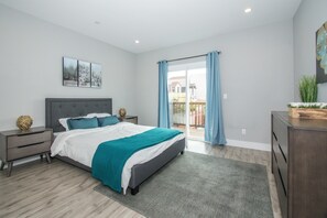 8 slaapkamers, een strijkplank/strijkijzer, gratis wifi, beddengoed