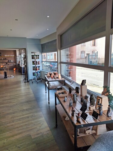 Bas House with courtyard + courtyard in Val D'Argent, central between Alsace.